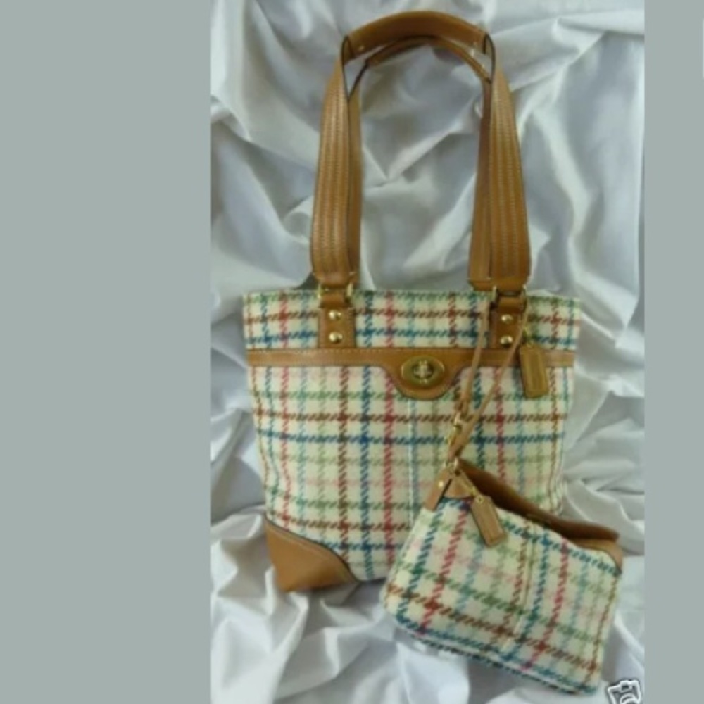 COACH Tattersall Wool Tweed Hamptons Tote Wristlet